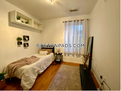 Mission Hill 3 Beds 1 Bath Boston - $4,050