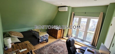 Watertown 3 Bed 3 Bath WATERTOWN $4,600 - $5,300