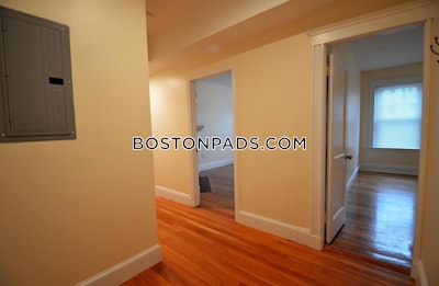 Brookline 4 Bed 2 Bath BROOKLINE- WASHINGTON SQUARE $5,200  Washington Square - $5,200 No Fee