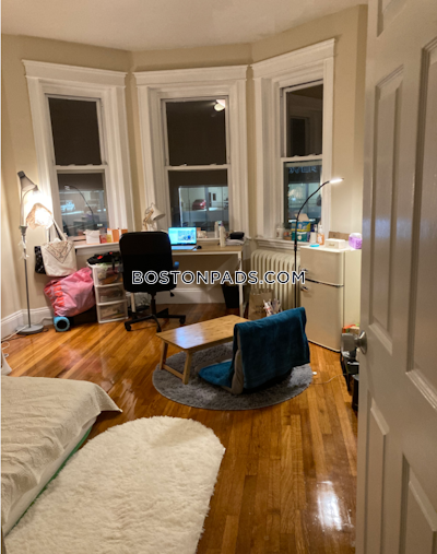 Allston 1 Bed 1 Bath Boston - $2,550