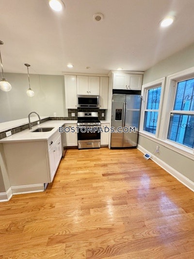 Fort Hill 4 Beds 2 Baths Boston - $5,000