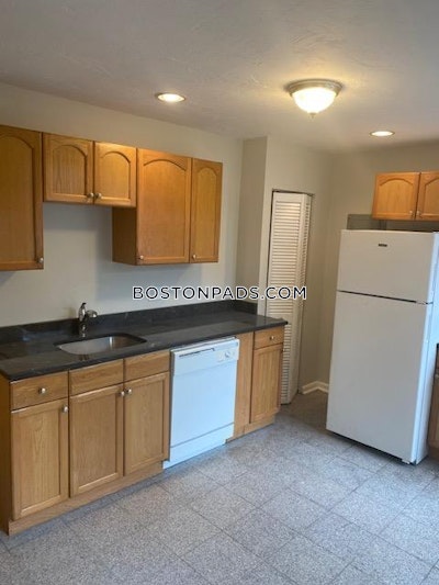 North End 2.5 Beds 1 Bath Boston - $3,900